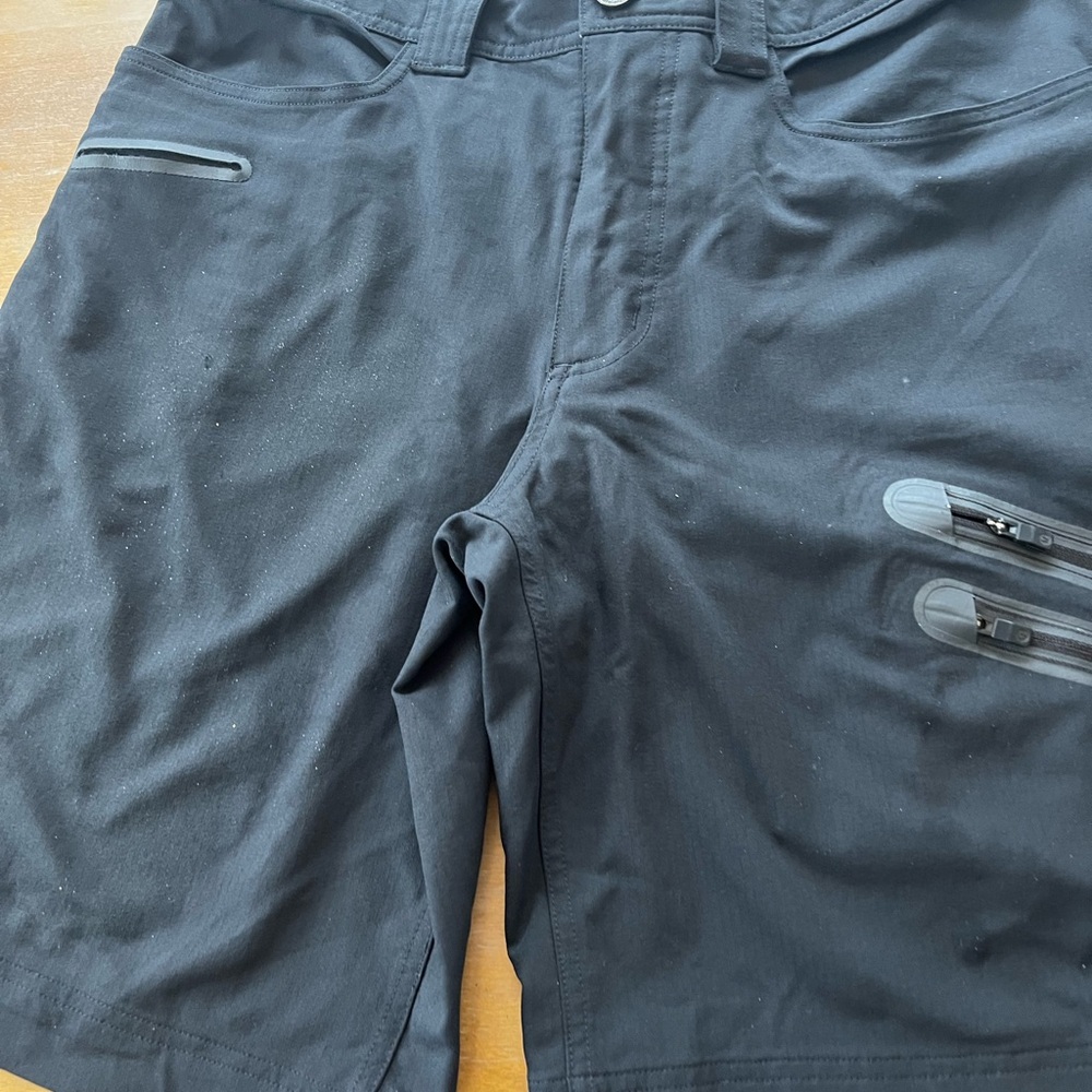 lululemon athletica Men's Dark Gray Athletic Shorts